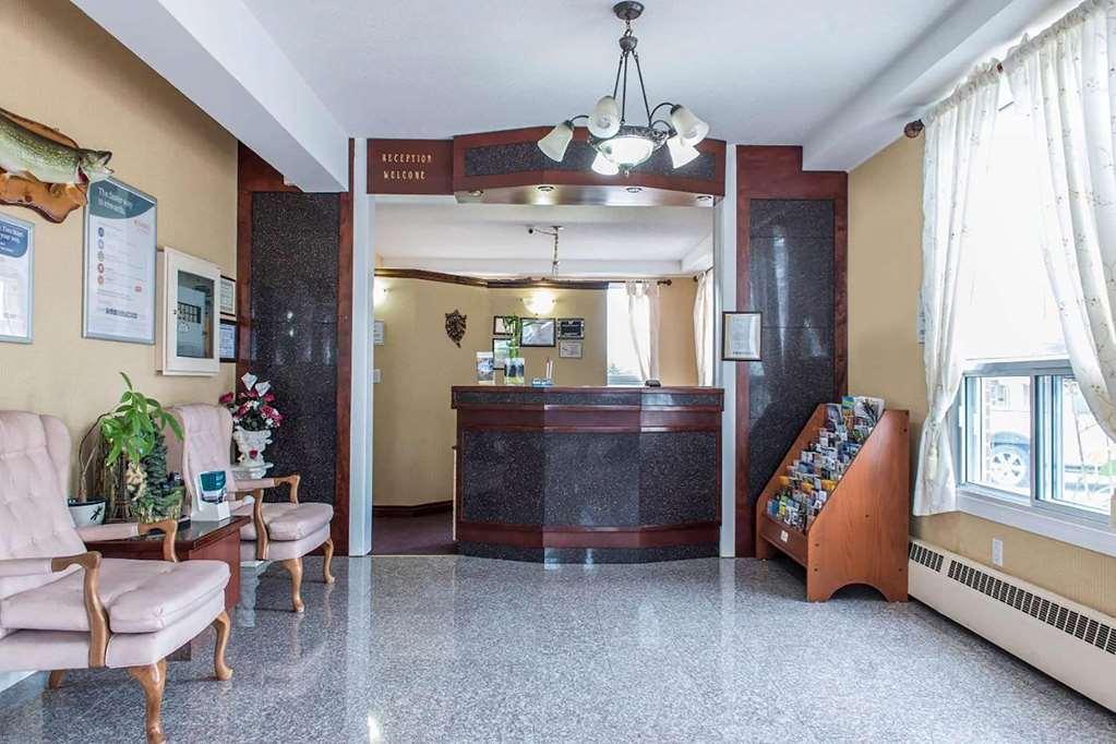 Super 8 By Wyndham Pembroke Hotel Interior foto